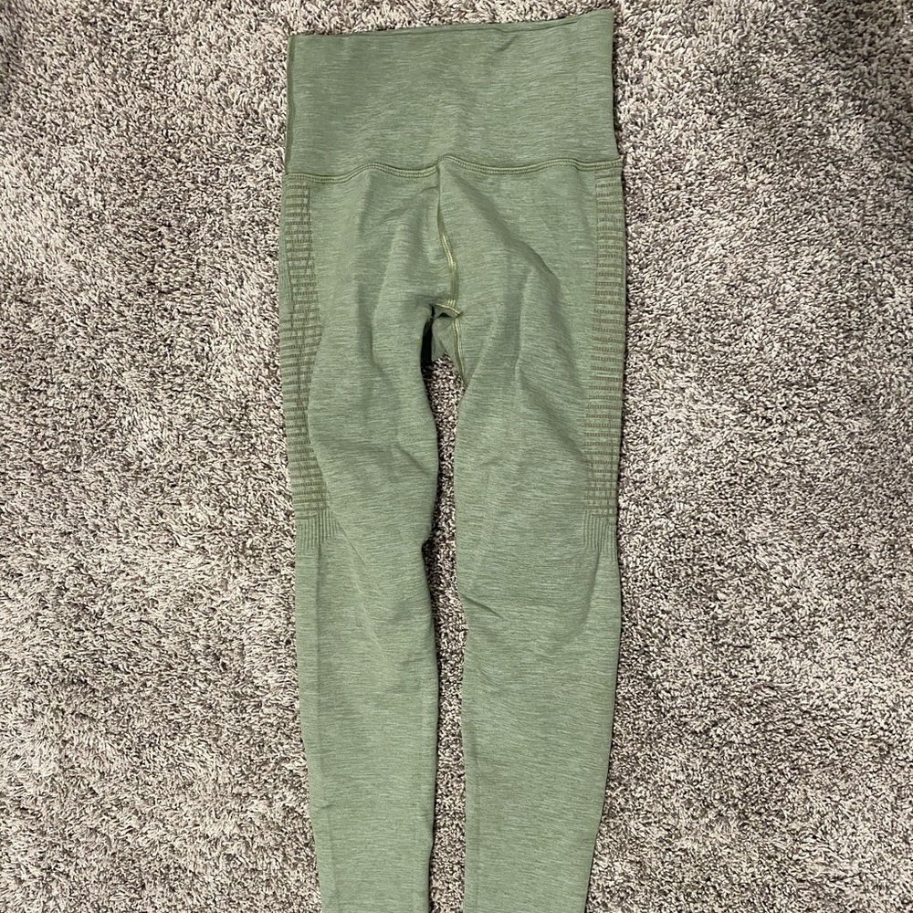 Alphalete green workout leggings